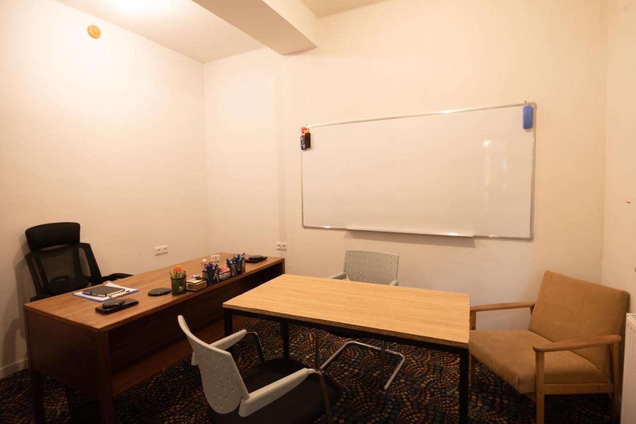 Dazhotels Tiflis Dış mekan fotoğraf